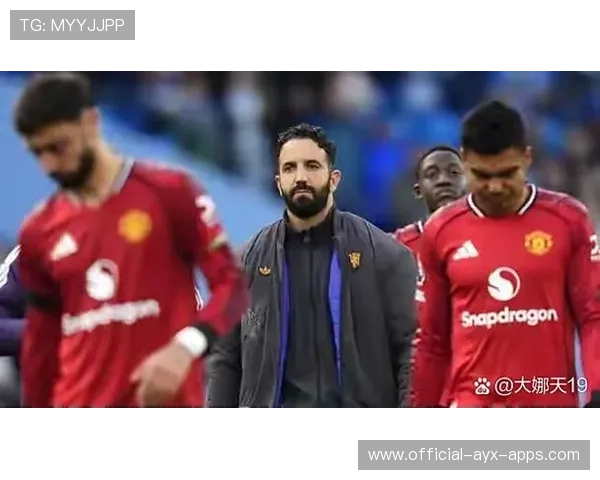 炸裂！C罗再轰曼联：毫无体系！阿莫林做不到，c罗效力曼联